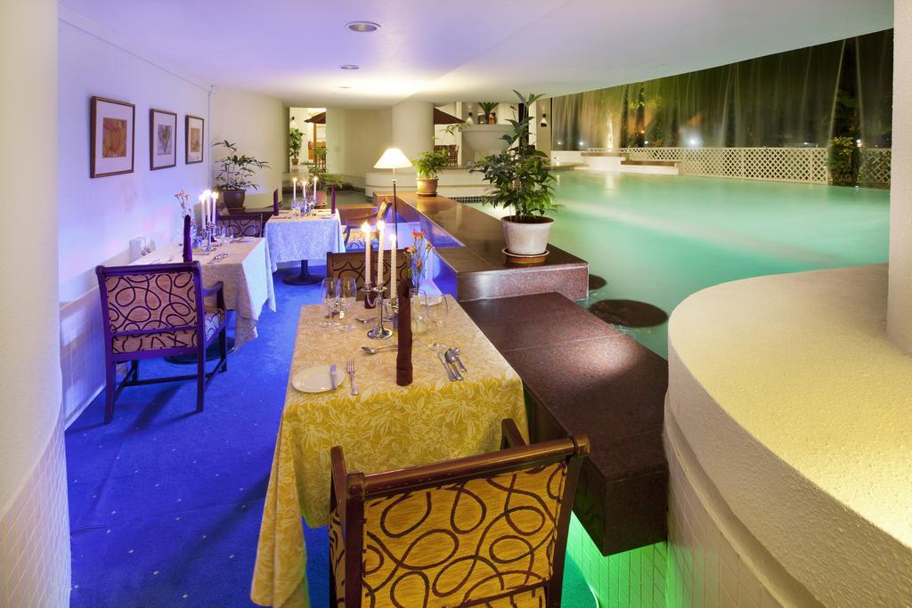 Dorsett Grand Labuan Hotel Ngoại thất bức ảnh