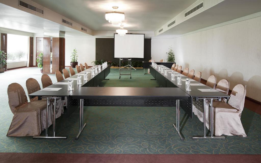 Dorsett Grand Labuan Hotel Ngoại thất bức ảnh