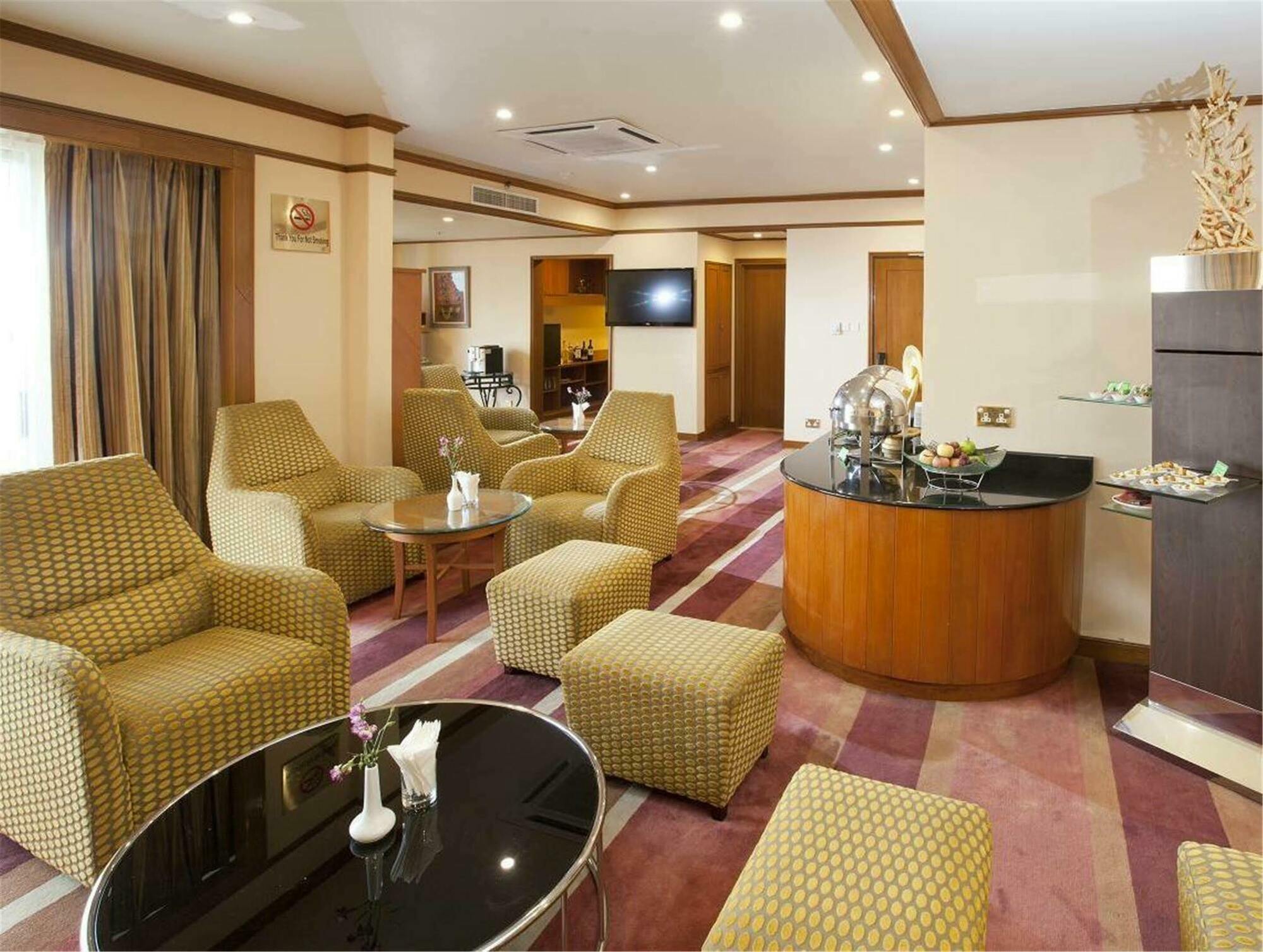 Dorsett Grand Labuan Hotel Ngoại thất bức ảnh