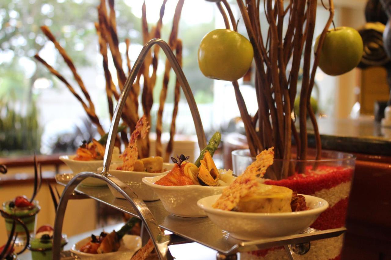 Dorsett Grand Labuan Hotel Ngoại thất bức ảnh